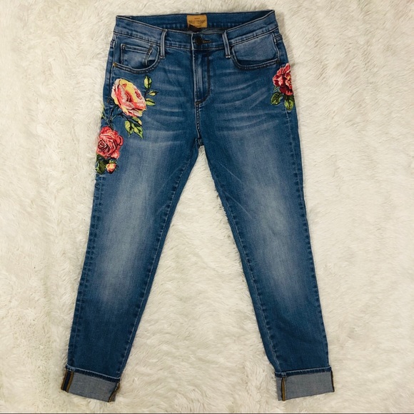 DRIFTWOOD Denim - DRIFTWOOD Jackie Embroidered Floral Cuff Crop